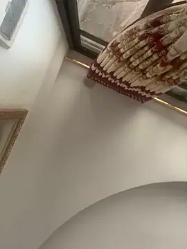 Nhung584 online show from November 9, 1:37 am