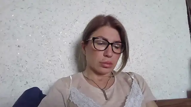 fox red lady7 online show from February 22, 9:52 am