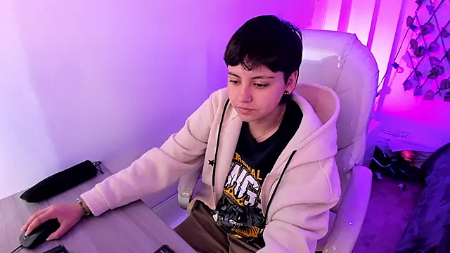 Nathaly ds online show from March 22, 7:39 pm