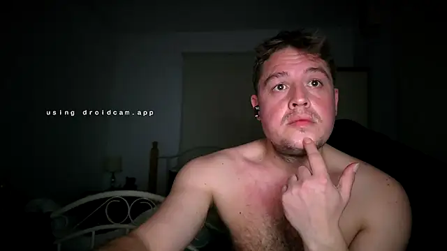 Snapshot of giovanotto47 chatting on October 23, 10:19 pm giovanotto47 online show from October 23, 10:19 pm