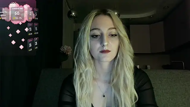 Snapshot of white_liillyy chatting on September 15, 10:21 pm white liillyy online show from September 15, 10:21 pm