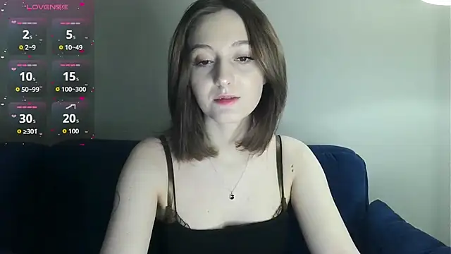 Snapshot of white_liillyy chatting on March 5, 9:22 pm white liillyy online show from March 5, 9:22 pm