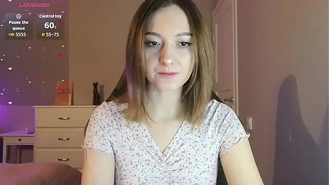 Snapshot of white_liillyy chatting on April 17, 9:18 pm white liillyy online show from April 17, 9:18 pm