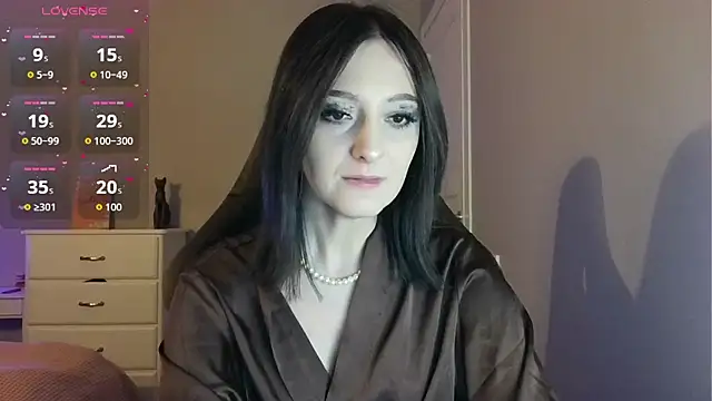 Snapshot of white_liillyy chatting on April 29, 9:21 pm white liillyy online show from April 29, 9:21 pm