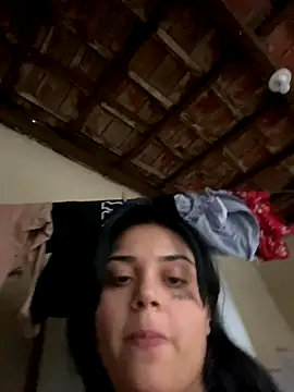 Snapshot of Babebommer chatting on October 4, 8:51 pm Babebommer online show from October 4, 8:51 pm