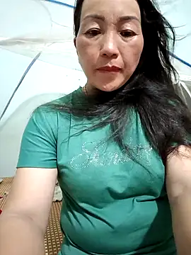 Snapshot of Exembin chatting on September 19, 12:28 pm Exembin online show from September 19, 12:28 pm