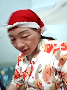 Snapshot of Exembin chatting on September 21, 1:02 pm Exembin online show from September 21, 1:02 pm