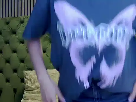 LunaHart online show from February 17, 7:27 am