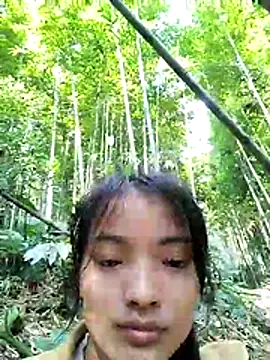 Snapshot of tdtd98 chatting on January 17, 7:57 am tdtd98 online show from January 17, 7:57 am