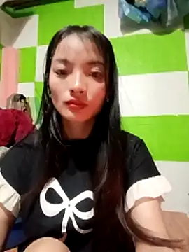 Snapshot of tdtd98 chatting on January 18, 7:17 pm tdtd98 online show from January 18, 7:17 pm