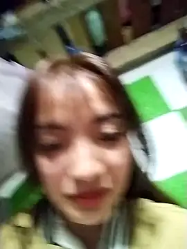 Snapshot of tdtd98 chatting on February 11, 11:37 am tdtd98 online show from February 11, 11:37 am