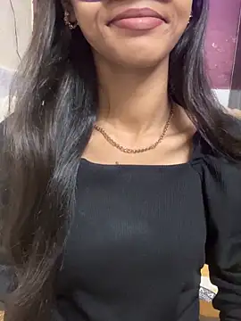 Desire Zoya online show from March 2, 3:52 pm