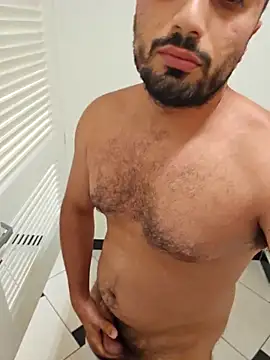 Cockhold1234 online show from October 2, 11:56 pm