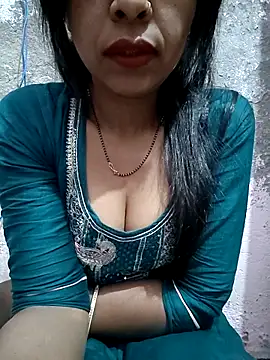 Snapshot of Paakhi-Singh chatting on March 17, 5:38 pm Paakhi-Singh online show from March 17, 5:38 pm