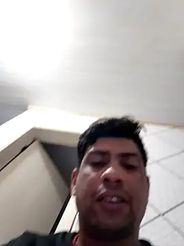 paulinhogostosinho online show from November 8, 5:40 am