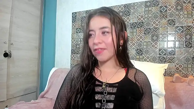 Snapshot of Keyla_ruiz_ chatting on May 2, 7:08 pm Keyla ruiz online show from May 2, 7:08 pm