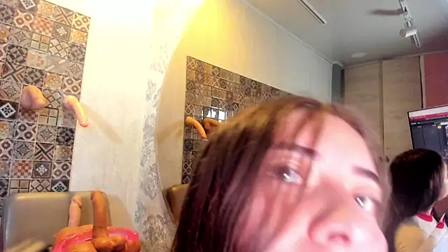 Snapshot of Keyla_ruiz_ chatting on May 9, 6:46 pm Keyla ruiz online show from May 9, 6:46 pm