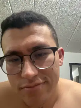 Kurtxxx22 online show from March 1, 1:18 am