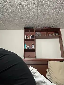 Kurtxxx22 online show from June 21, 10:01 pm