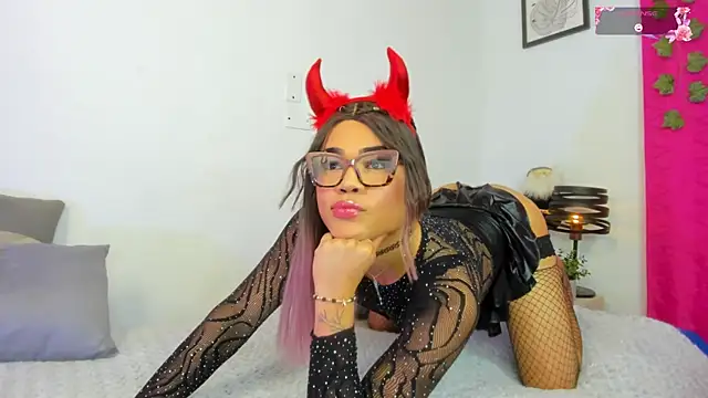 blazeestevezz online show from January 9, 10:44 pm