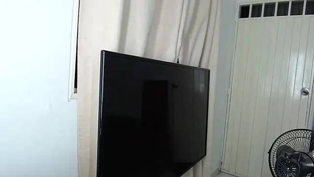 Alex mojica online show from October 4, 5:49 am