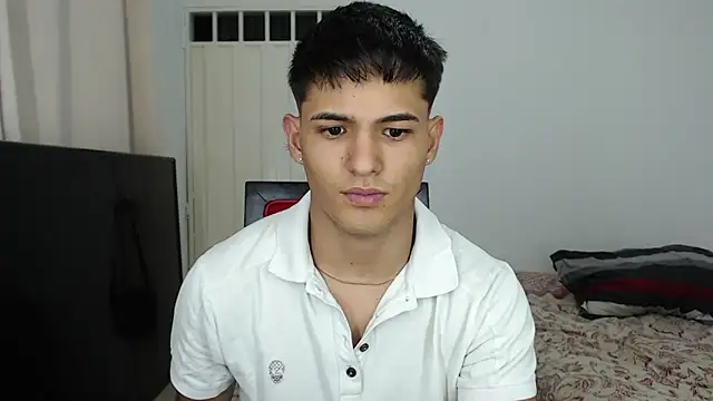 Alex mojica online show from October 18, 6:26 am