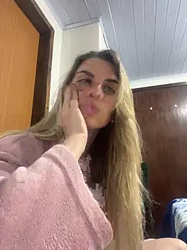 SweetGraciosa online show from November 23, 11:15 pm