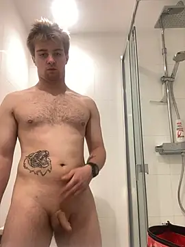 Snapshot of Stashx88 chatting on January 9, 10:07 am Stashx88 online show from January 9, 10:07 am