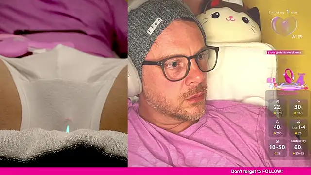 Snapshot of lukas_24 chatting on September 30, 12:04 am lukas 24 online show from September 30, 12:04 am