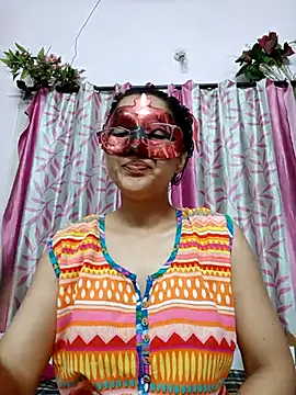 Snapshot of thanusi_2 chatting on April 21, 5:39 pm thanusi 2 online show from April 21, 5:39 pm