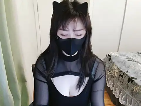 Winnie-01 online show from March 21, 4:17 am