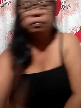 Snapshot of xxsasa chatting on February 3, 12:21 pm xxsasa online show from February 3, 12:21 pm