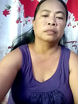 Snapshot of xxsasa chatting on February 12, 6:19 am xxsasa online show from February 12, 6:19 am