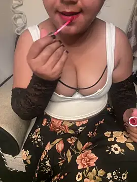 Snapshot of Delisha143 chatting on March 28, 7:19 am Delisha143 online show from March 28, 7:19 am