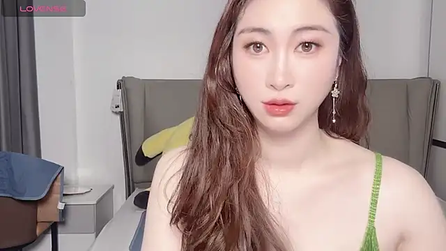 Snapshot of wuyueaini chatting on October 15, 6:02 am wuyueaini online show from October 15, 6:02 am