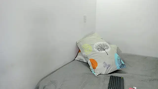 CristinaPiccone online show from October 27, 8:24 pm