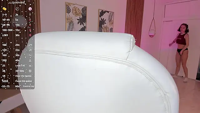 Snapshot of emily_sam chatting on September 30, 7:19 pm emily sam online show from September 30, 7:19 pm