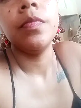 Snapshot of Daila_Lucia chatting on September 19, 9:04 pm Daila Lucia online show from September 19, 9:04 pm