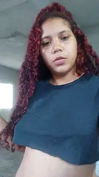 Snapshot of Daila_Lucia chatting on December 19, 1:29 pm Daila Lucia online show from December 19, 1:29 pm