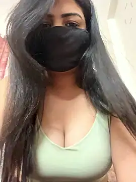 Snapshot of Theindian_Barbie chatting on March 17, 8:39 am Theindian Barbie online show from March 17, 8:39 am
