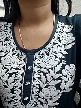 Vaani Actress online show from March 19, 2:10 pm