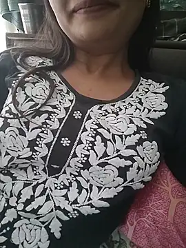 Snapshot of Vaani_Actress chatting on May 24, 7:13 am Vaani Actress online show from May 24, 7:13 am