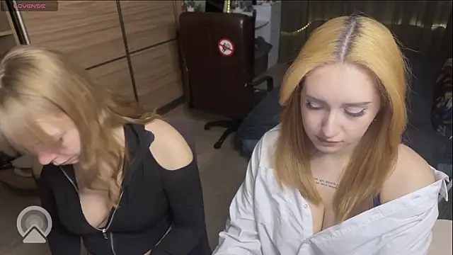 xxx sandra  online show from February 26, 3:22 pm