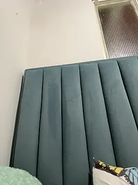 LiaCollings online show from April 5, 12:57 pm