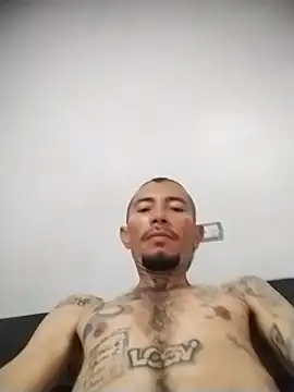 Snapshot of Danielcora chatting on July 13, 4:43 pm Danielcora online show from July 13, 4:43 pm