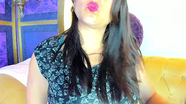 Scarlett Barnes online show from September 9, 11:43 am