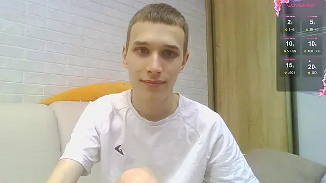 Snapshot of your___honeyy chatting on September 11, 1:11 pm your honeyy online show from September 11, 1:11 pm