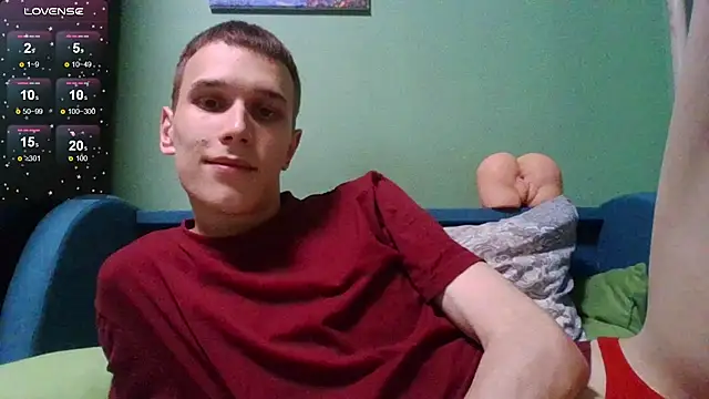 Snapshot of your___honeyy chatting on November 26, 8:32 pm your honeyy online show from November 26, 8:32 pm