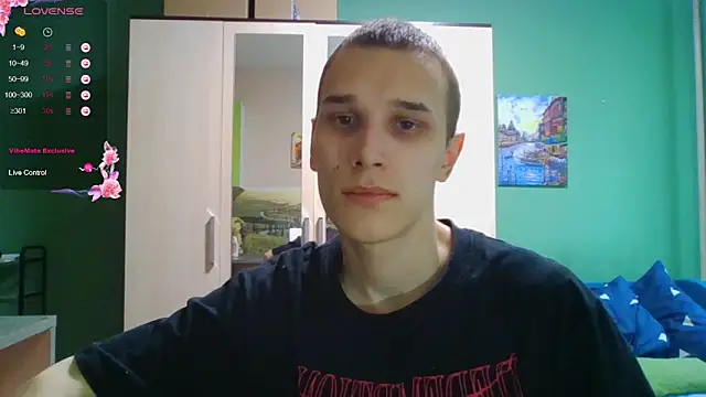 your   honeyy online show from April 4, 8:23 am