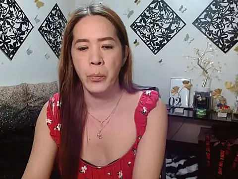 Snapshot of TheMISTRESSx69 chatting on October 6, 10:12 am TheMISTRESSx69 online show from October 6, 10:12 am